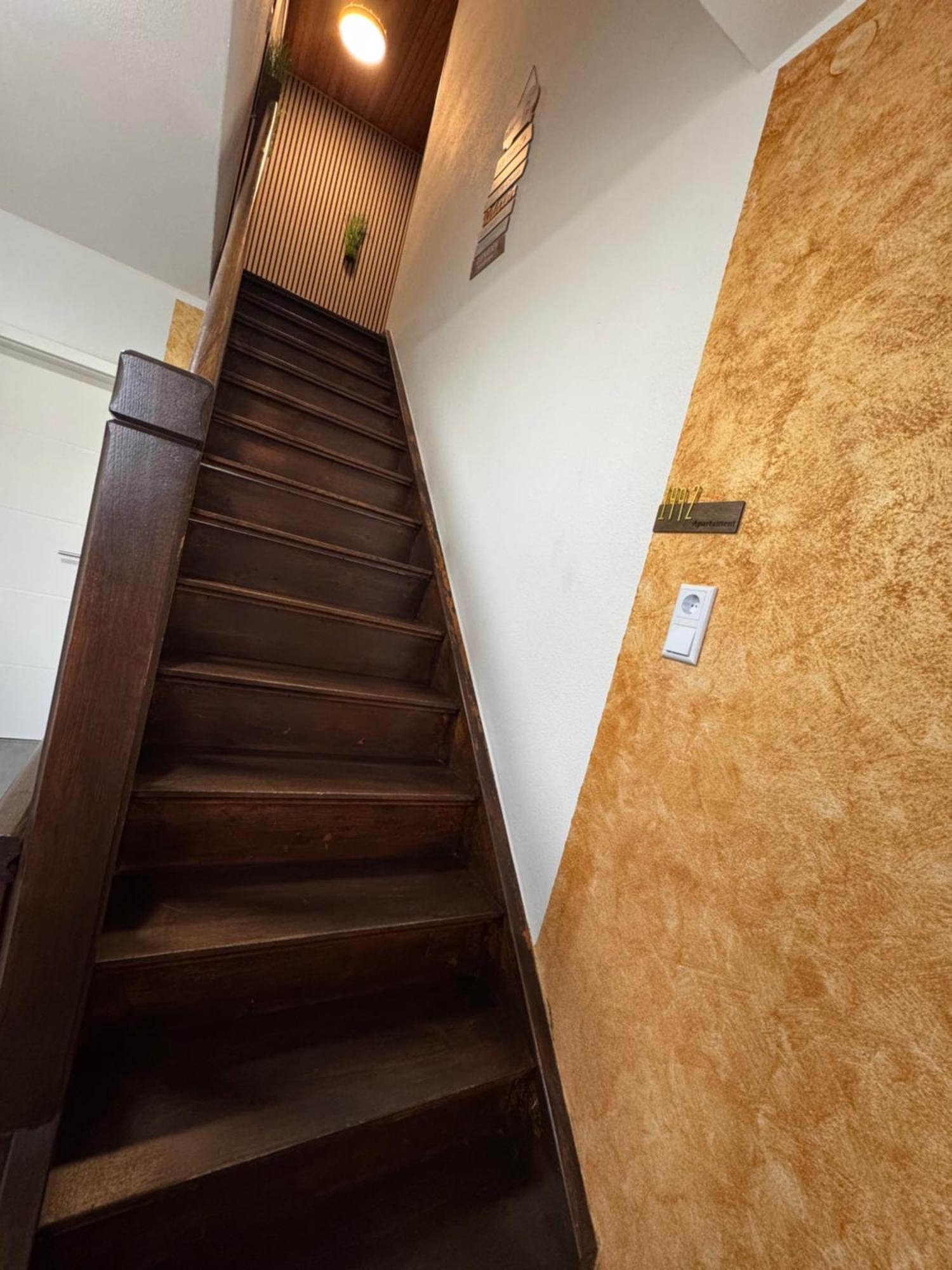 Ada&Cris Apartament Klotten Exteriör bild