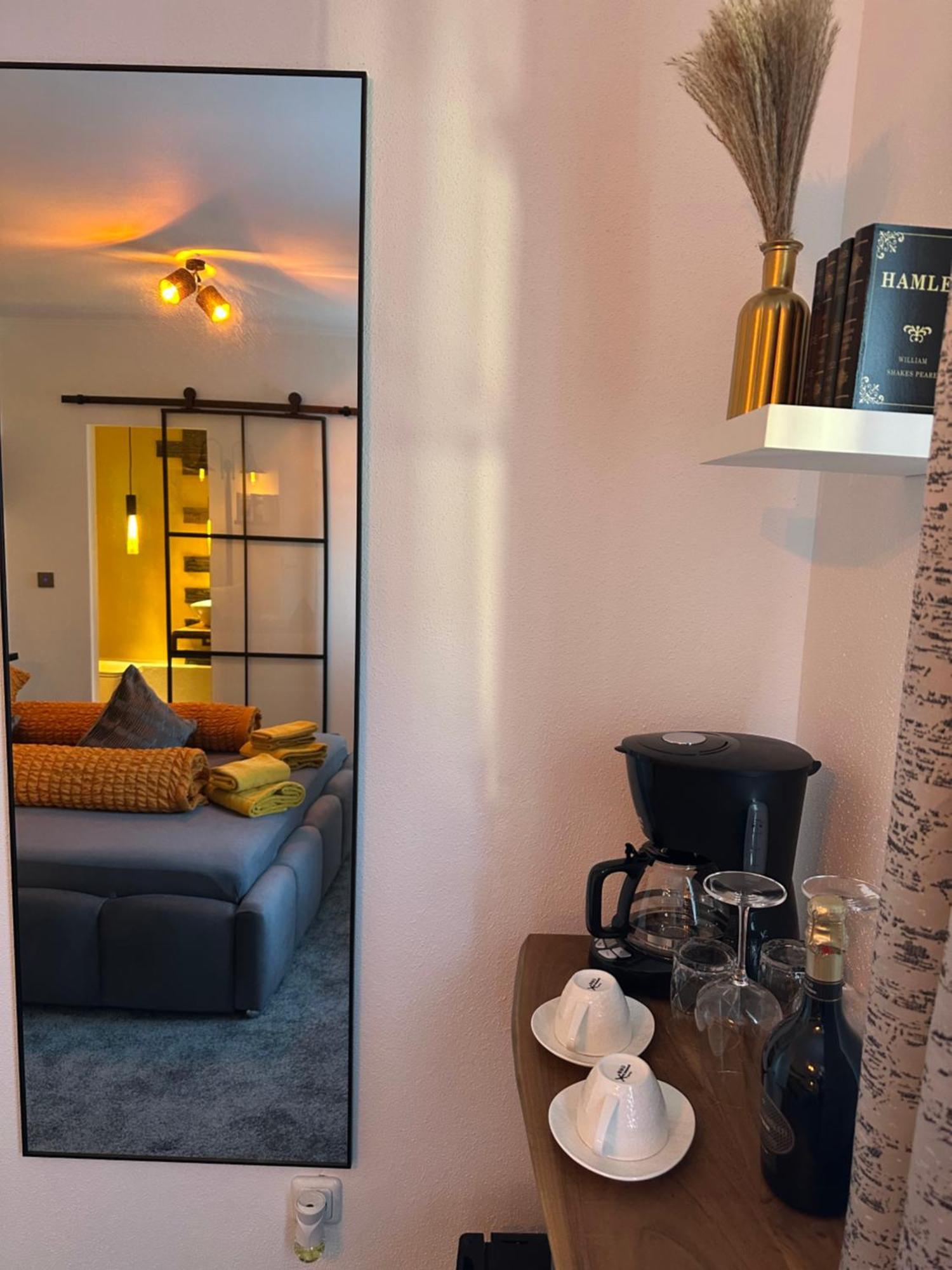 Ada&Cris Apartament Klotten Exteriör bild